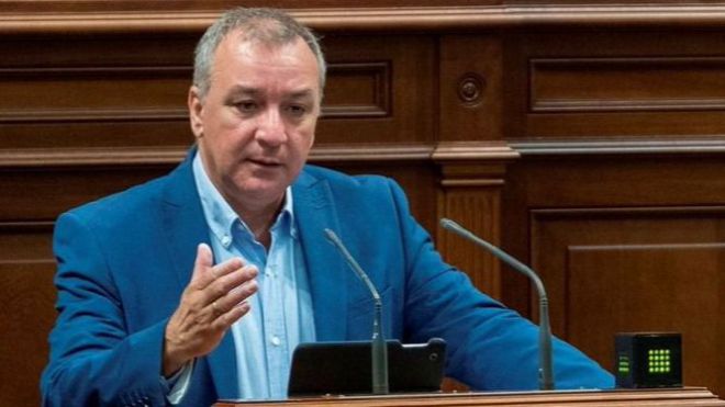 NC exige a Sánchez que asuma la gestión de la crisis migratoria en Canarias