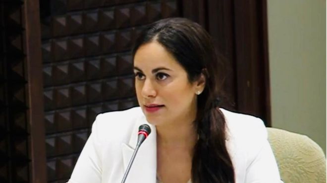 Espino recomienda a Moreno gestionar mejor la RTVC en lugar de reclamar más dinero