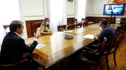 Santa Cruz comparte con Cáritas, Cruz Roja y CEAR la preocupación por la situación de las personas inmigrantes en la Isla
