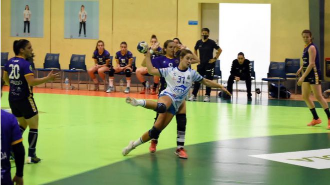 Salud Tenerife y Liberbank Gijón firman tablas en un intenso duelo