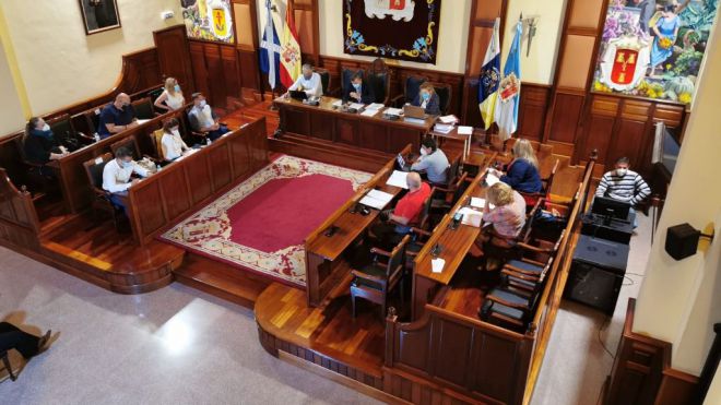 El Cabildo de Tenerife rechaza la declaración de interés público del muro de La Montaña en la TF-333