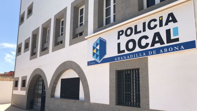 La Policía Local pilla in fraganti a un ladrón dentro de un establecimiento deportivo