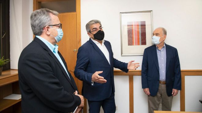 El Gobierno reforzará la cooperación con Cáritas para atender el aumento de la demanda asistencial por la crisis