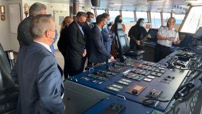 Naviera Armas Trasmediterránea presenta en La Palma el nuevo Villa de Tazacorte