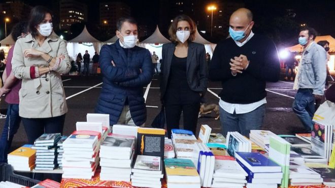 Inaugurada la XXXII edición de la Feria del Libro de Santa Cruz de Tenerife