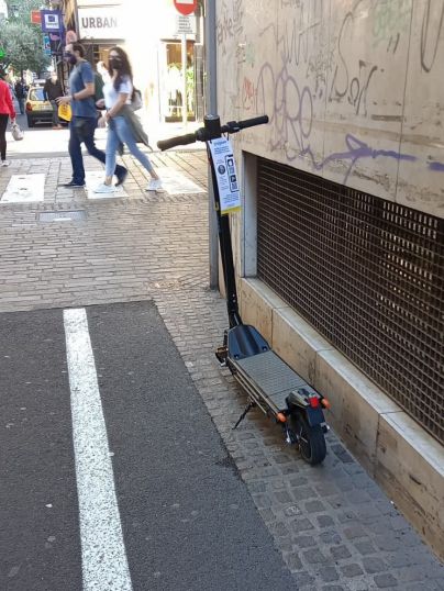 Santa Cruz vigilará que los vehículos de movilidad personal respeten a los peatones