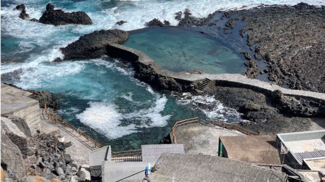 Turismo edita la primera recopilación de los charcos de marea de Canarias