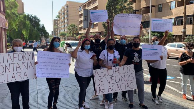66 familias de Granadilla sufren un calvario judicial por la presunta venta ilegal de sus viviendas