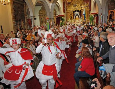 Los Realejos incoa expediente de distinción honorífica al pueblo de Sabinosa a través de su agrupación folclórica