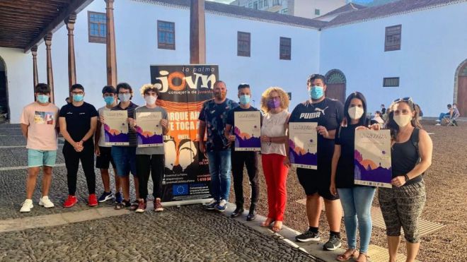 El largometraje 'La Movida' refleja el talento de 15 jóvenes artistas palmeros