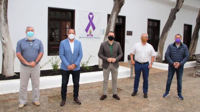Yaiza pondera el papel histórico de la mujer y su doble sacrificio en tiempos de pandemia