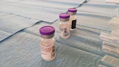La Consejería de Sanidad administra 175.259 dosis de las tres vacunas disponibles