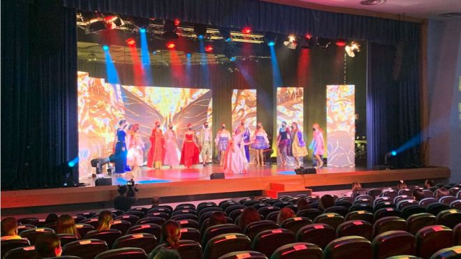 Isabella y Punto se coronó este sábado Reina de Reinas del Carnaval de Telde