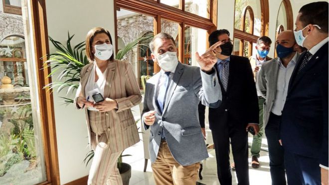 Santa Cruz celebra la reapertura del Iberostar Heritage Grand Mencey un año después de su cierre