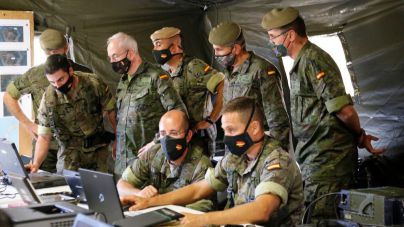 El Jefe del Jefe de Etado Mayor de la defensa visita el Mando Operativo Terreste en Canarias