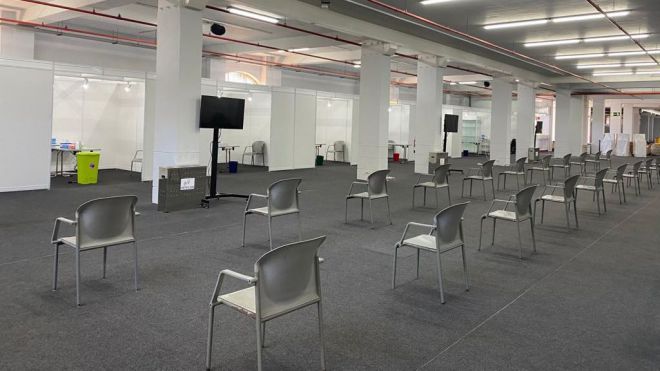 El Cabildo ultima los preparativos para que Infecar sea un centro de vacunación masiva desde el miércoles en Gran Canaria