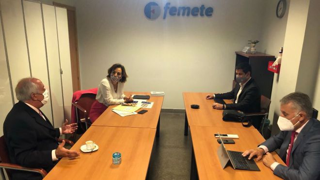 El Cabildo presenta a Femete su plan para modernizar y agilizar trámites