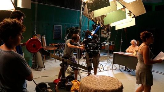 NC intensifica sus iniciativas políticas para que Madrid reponga el diferencial fiscal del cine canario