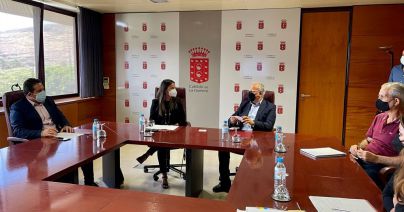 Gobierno y Cabildo apuestan por diversificar la economía gomera a través del desarrollo industrial