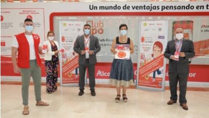 Cruz Roja recibe 9.840 euros con la campaña Desayunos y Meriendas #ConCorazón