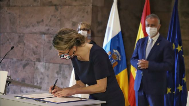 Se firma la transferencia a Canarias de los 42 millones de euros del PIEC