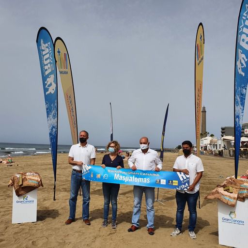 El Faro de Maspalomas se cita con 220 swimrunners