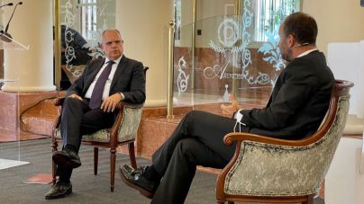 Curbelo apuesta por que Canarias sea el epicentro industrial de las energías renovables