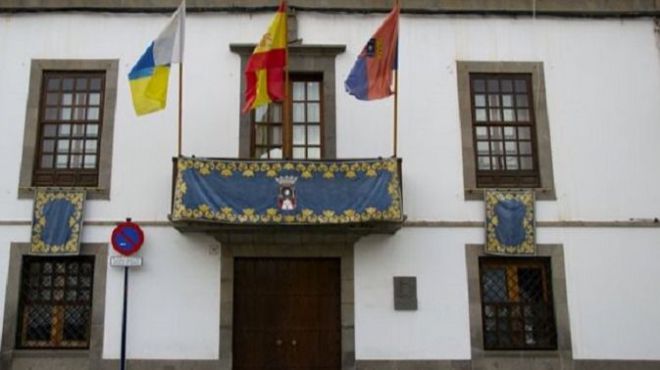 El Ayuntamiento de Telde reprueba las manifestaciones del sacerdote Fernando Báez y pide medidas a la autoridad eclesiástica