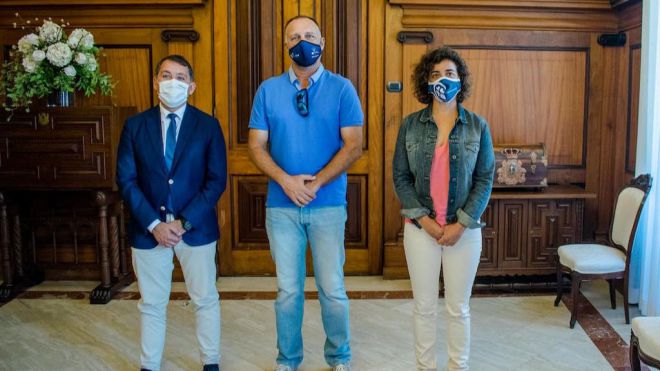 El árbitro de voley José María Padrón acudirá a Tokio en sus terceros Juegos Olímpicos