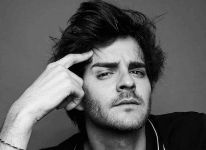 Arranca ARN Culture & Business Pride, con los artistas contemporáneos Abel Azcona y Ernesto Artillo