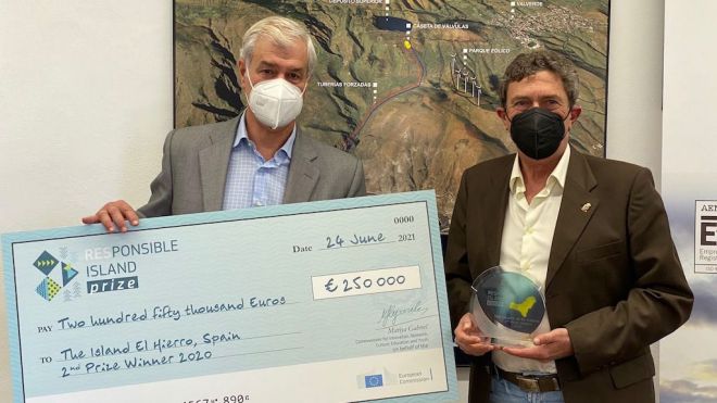La isla de El Hierro, galardonada por la Unión Europea en el RESponsible Island Prize