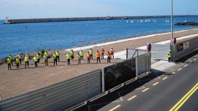 Comienza la construcción de más de un millar de bloques para la defensa del litoral de Valleseco