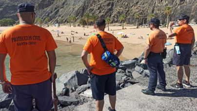 Santa Cruz refuerza la seguridad y el control en las playas con más efectivos y medios