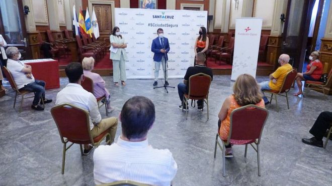 IMAS y Fundación Cepsa reparten 10.000 euros en carburante a ONGs del municipio
