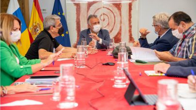 Canarias alcanza el 70 por ciento de toda su población vacunada