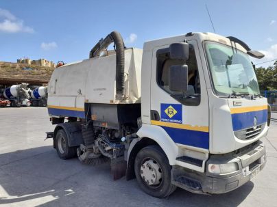 Gran Canaria envía a La Palma personal técnico y maquinaria para colaborar en la limpieza