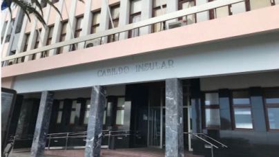 La Palma paraliza la recogida de ropa y alimentos para las personas afectadas