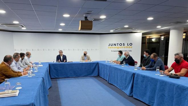 Román Rodríguez respalda al sector tomatero en su propuesta de reconversión