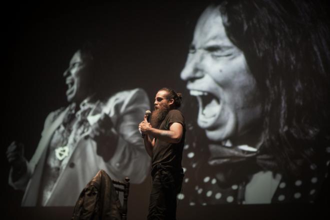 El Teatro Victoria concluye su temporada con ‘Flamencas’, de Álvaro Murillo