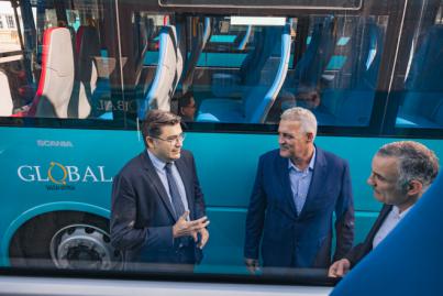 El transporte público interurbano de Gran Canaria sigue sumando vehículos nuevos a su flota