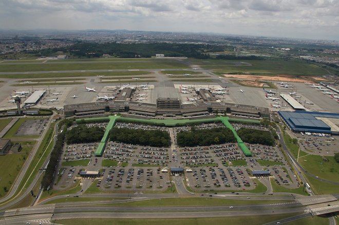 Cuatro hombres armados roban 40 millones de dólares en oro en el aeropuerto de Sao Paulo