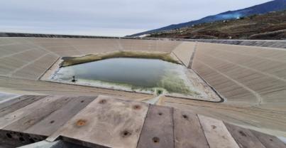 La Balsa de Vicario recibe los primeros caudales de agua
