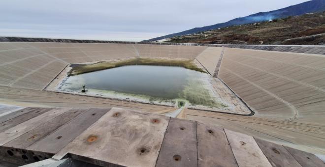 La Balsa de Vicario recibe los primeros caudales de agua