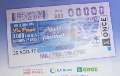 Lanzarote y su campaña de sensibilización contra el plástico en los cupones de la ONCE
