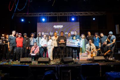Luis Tevez y su banda se alzaron con el primer premio en el Festival Alisios Pop 2024