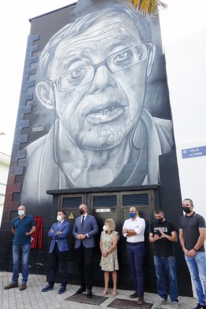 San Andrés reconoce la figura vecinal de Andrés Domínguez Baute con un mural