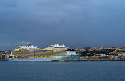 Las Palmas de Gran Canaria acoge tres cruceros la semana del Puente de Octubre