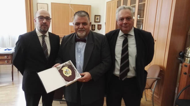 Antonio Padrón, embajador de la OMI, visita la Facultad de Náutica de Barcelona