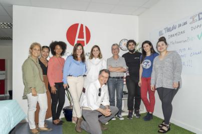 Arca de Babel promueve el autoempleo y la economía local desde el barrio santacrucero de Duggi