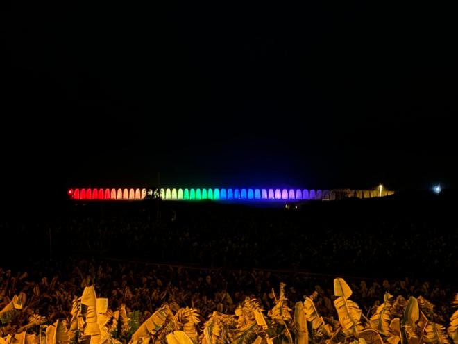 El Love Festival recupera la iluminación de los arcos del Puerto de Tazacorte con la bandera LGTBIQ+